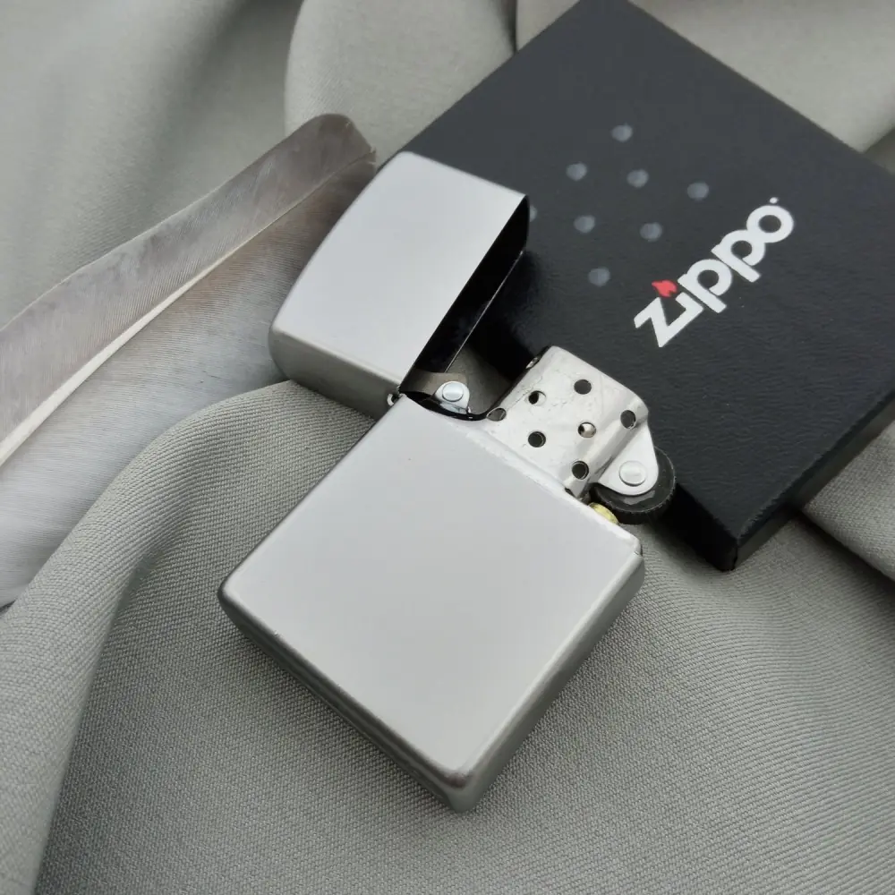 ZIPPO Satin Chrome 205 зажигалка